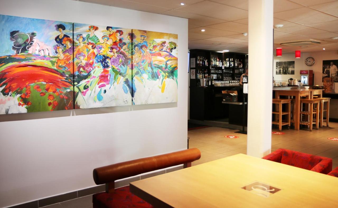 Le Quarre Hotel Bistrot Bruguieres Luaran gambar